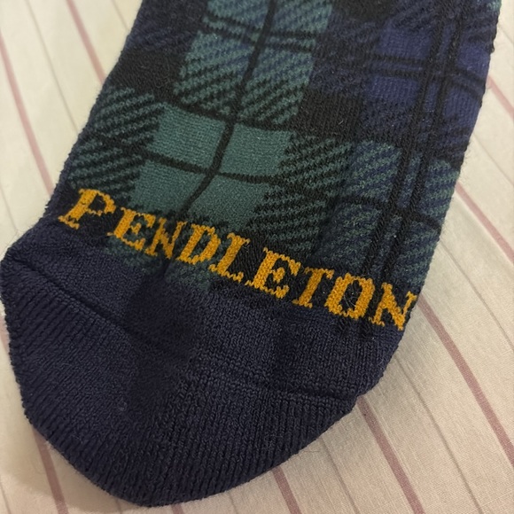 Pendleton tartan socks - Picture 3 of 5